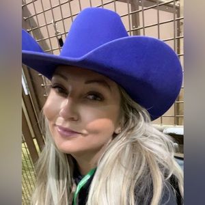 Meet your Posher, Brogan